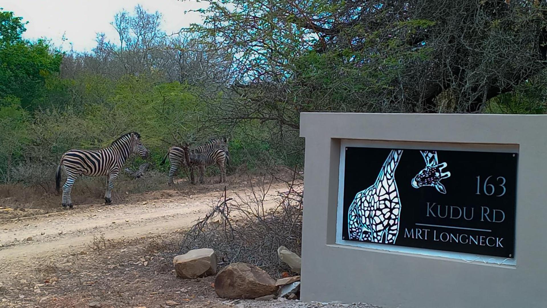 Longneck Luxury Bush Holiday home