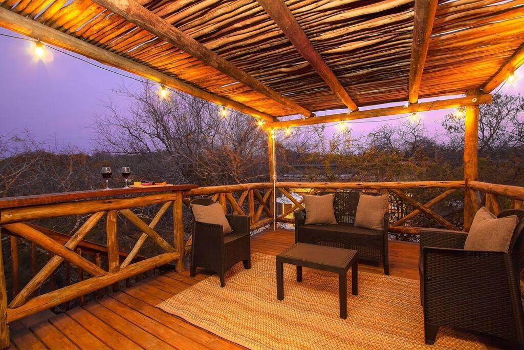 Longneck Luxury Bush Holiday home *